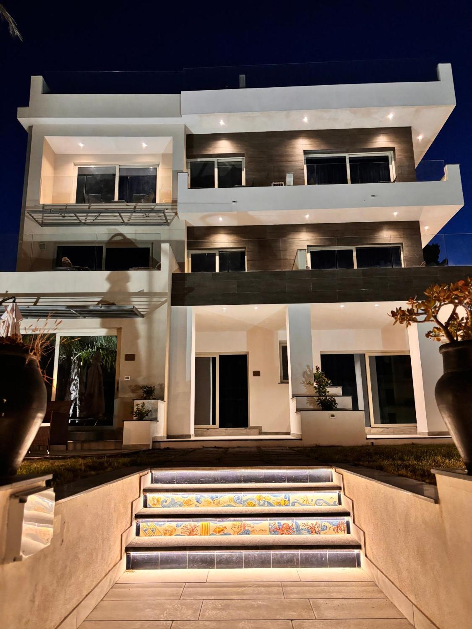 Ig - "Villa Don Antonio" Apartments Giardini Naxos Dış mekan fotoğraf