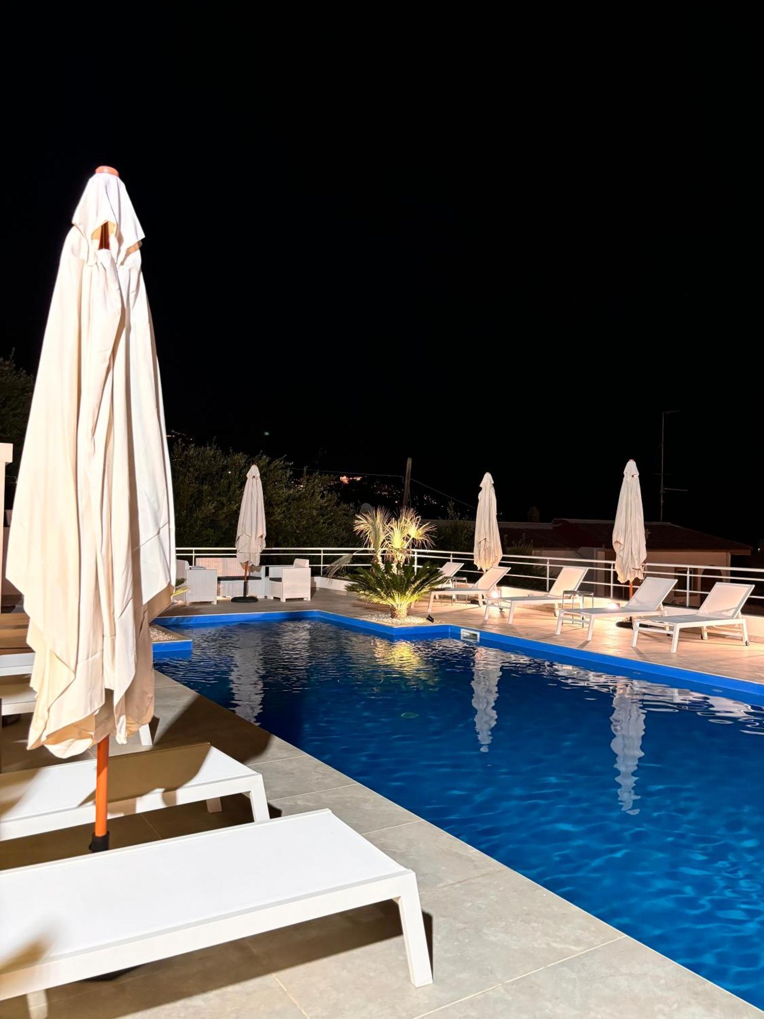 Ig - "Villa Don Antonio" Apartments Giardini Naxos Dış mekan fotoğraf