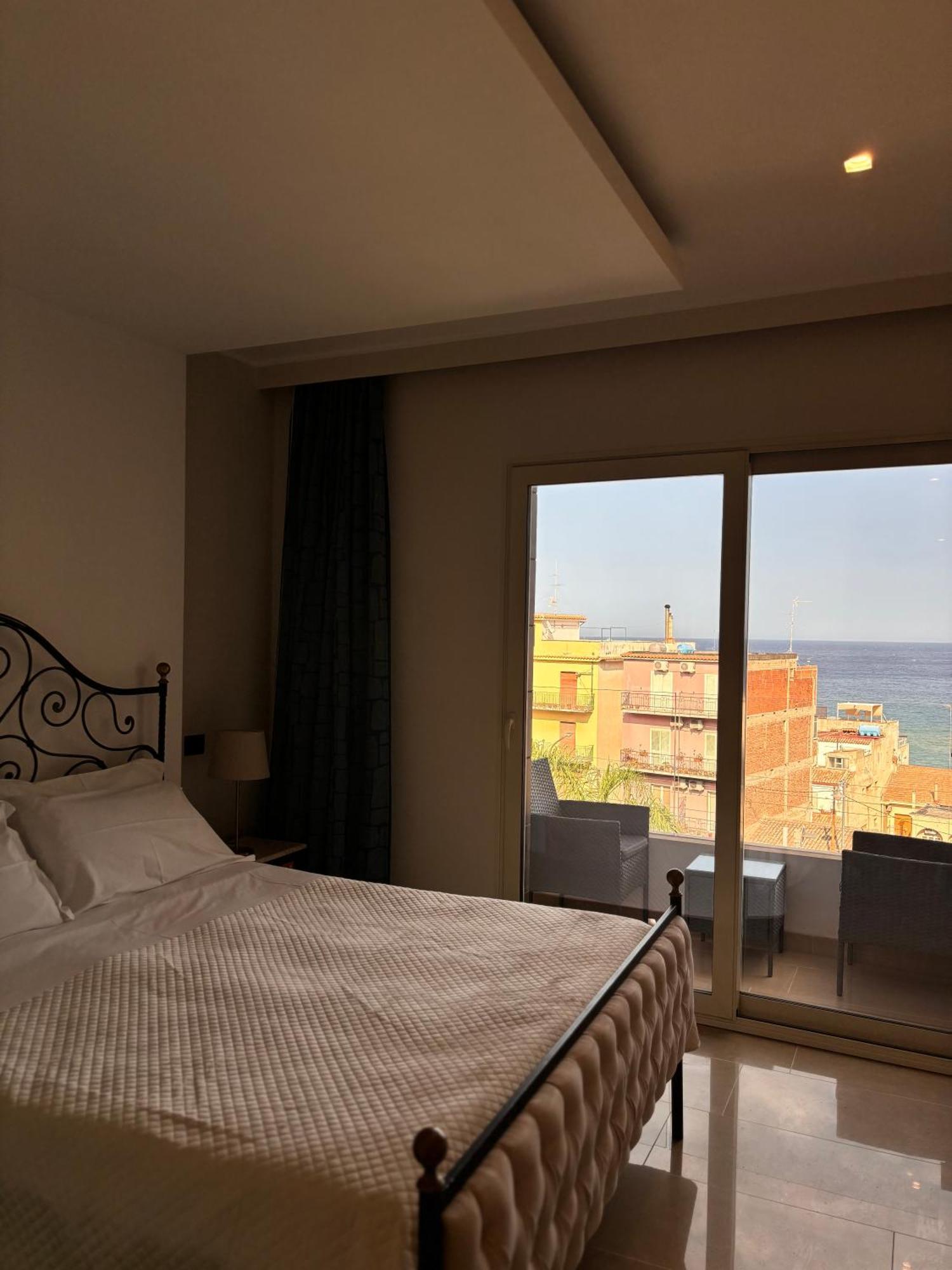 Ig - "Villa Don Antonio" Apartments Giardini Naxos Dış mekan fotoğraf