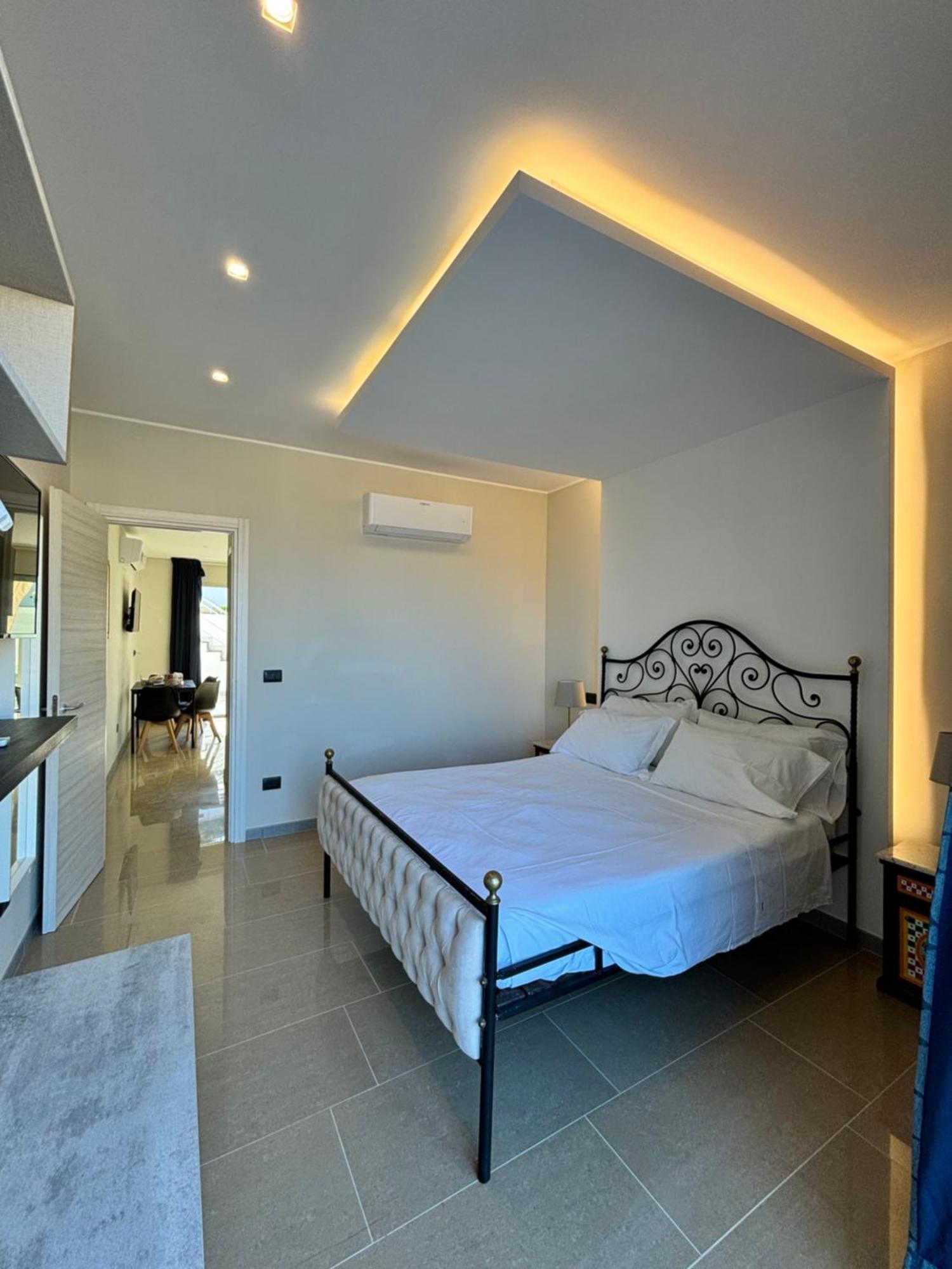 Ig - "Villa Don Antonio" Apartments Giardini Naxos Dış mekan fotoğraf