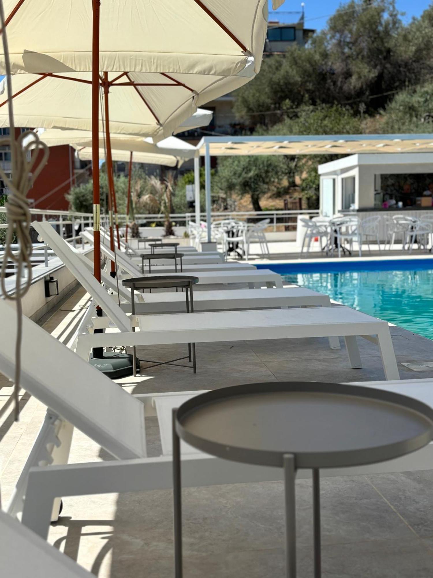 Ig - "Villa Don Antonio" Apartments Giardini Naxos Dış mekan fotoğraf