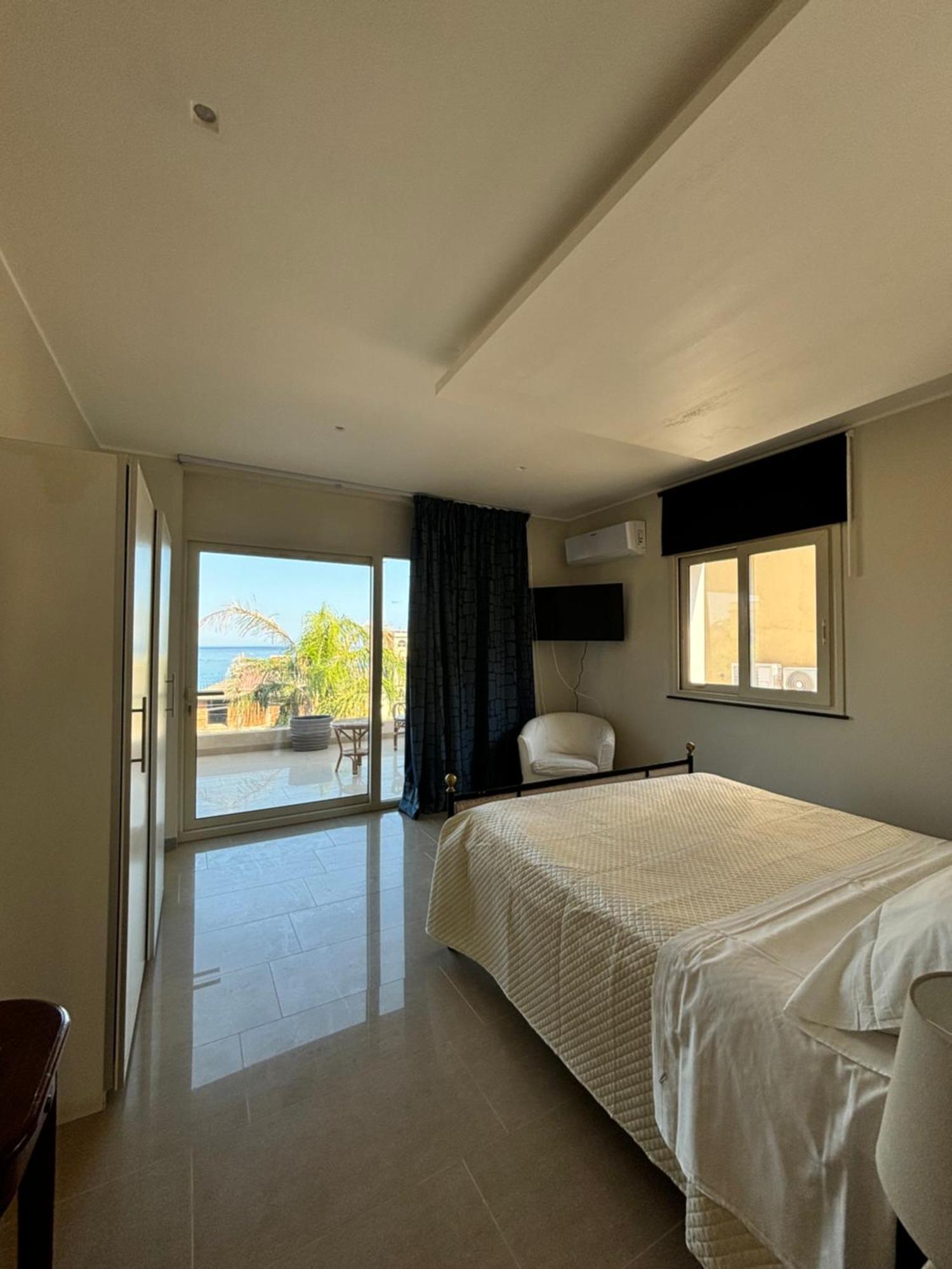 Ig - "Villa Don Antonio" Apartments Giardini Naxos Dış mekan fotoğraf